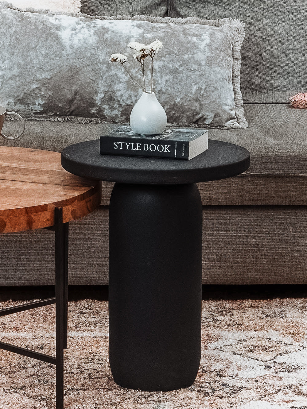 שולחן צד עגול