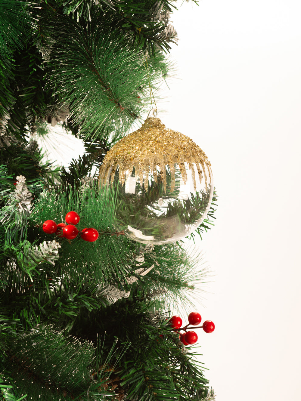 קישוט חרוזי זהב