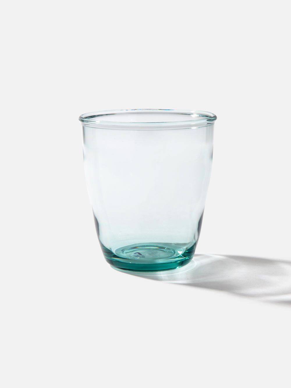 כוס פלסטיק שקופה בגוון ירקרק עדין Kai