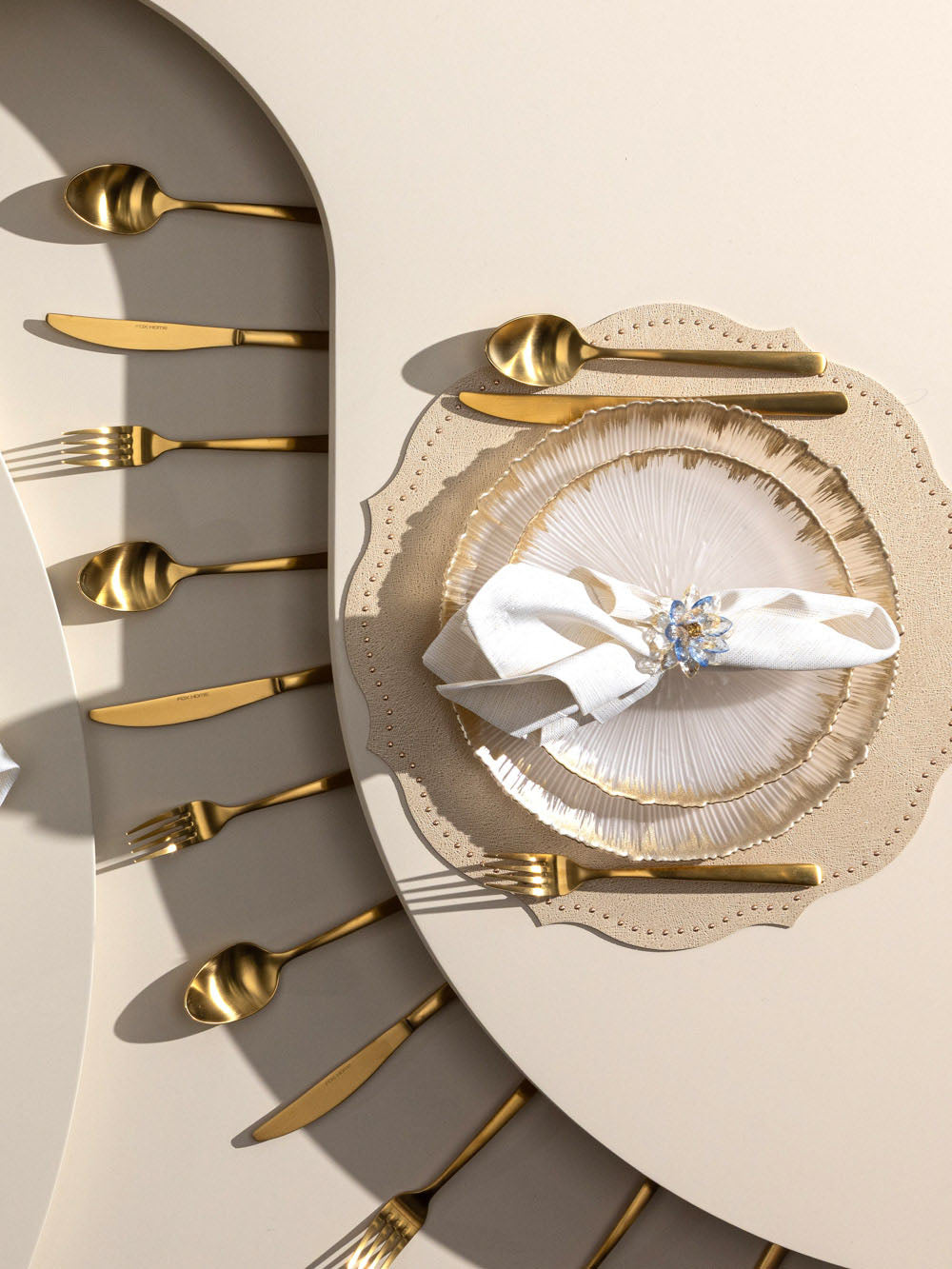 פלייסמט בגוון זהב שמפניה Spirit