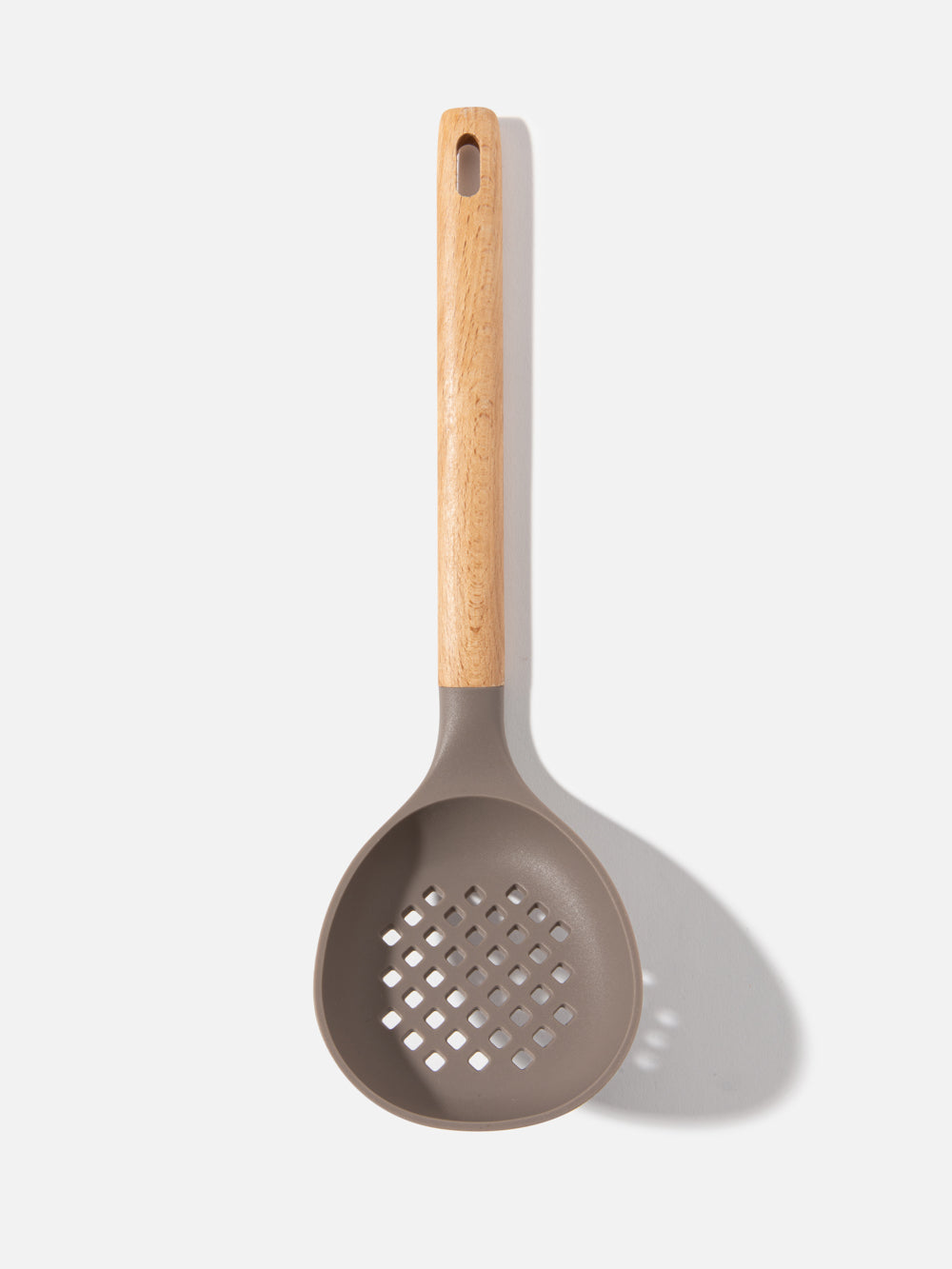 כף מחוררת עץ וסיליקון Calma