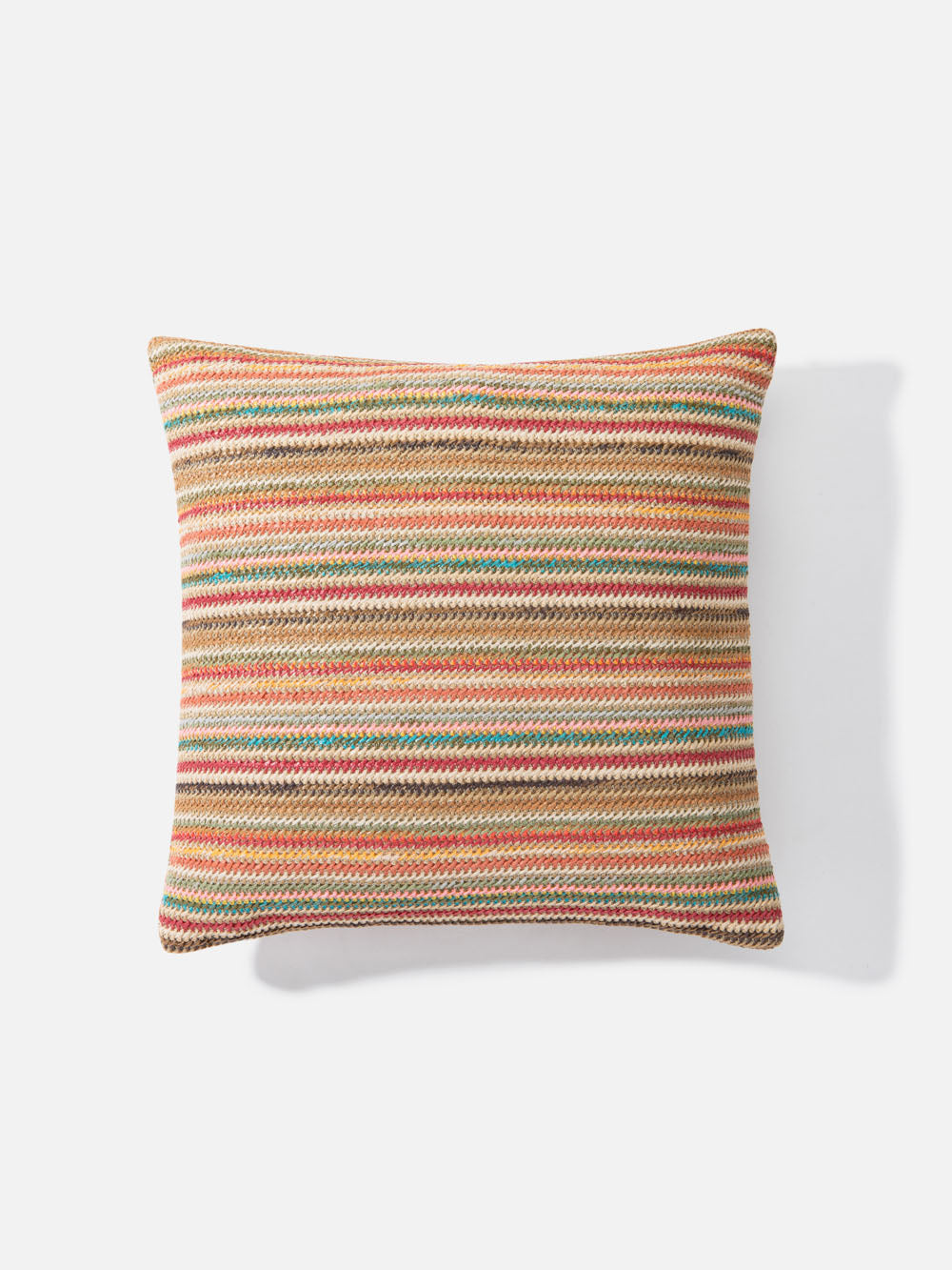 כרית נוי שמתאימה לשימוש גם במרפסות חוץ מקורות Bari