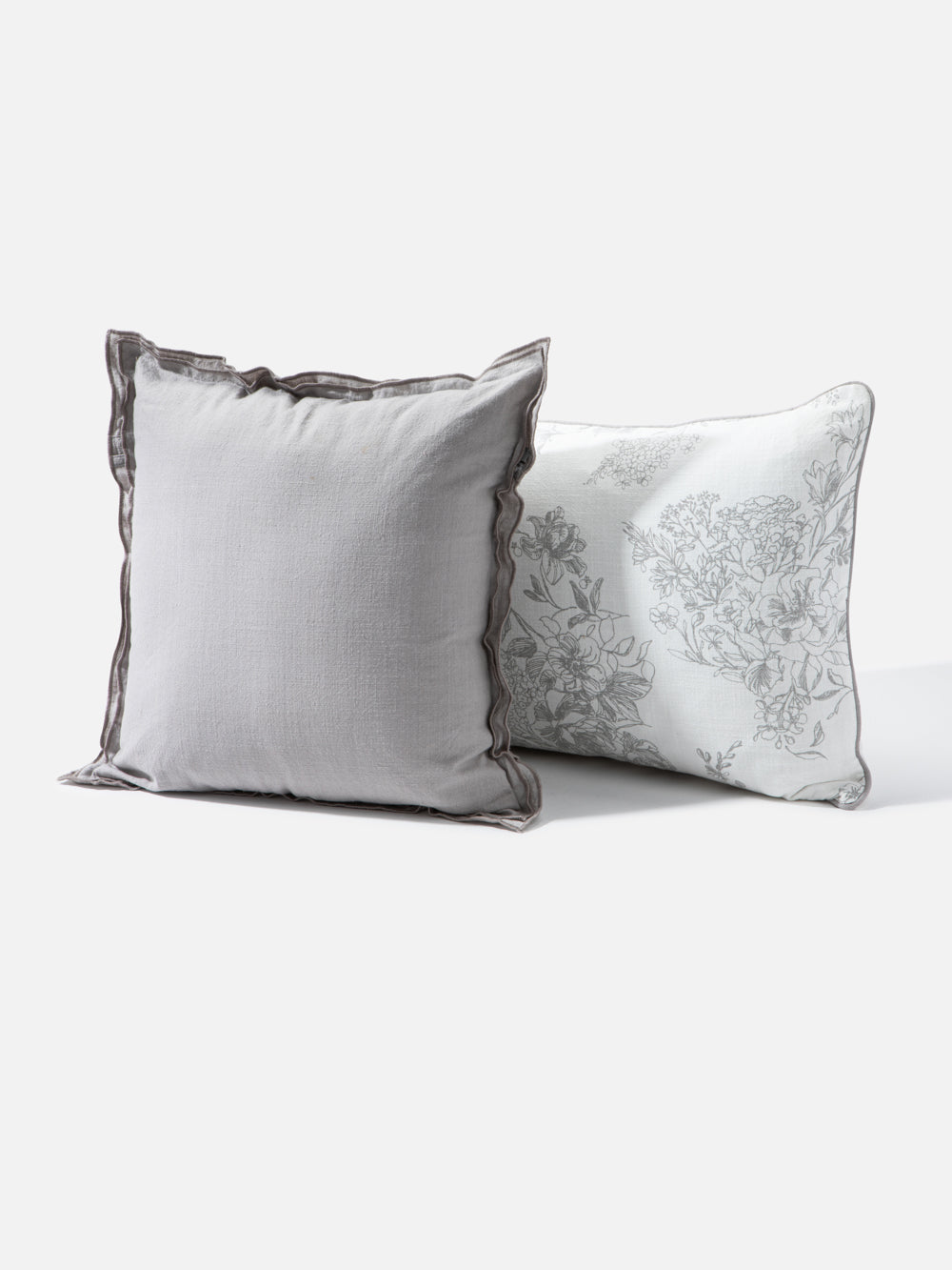 כרית נוי מרובעת עשויה בד איכותי בגוון אפור Hill