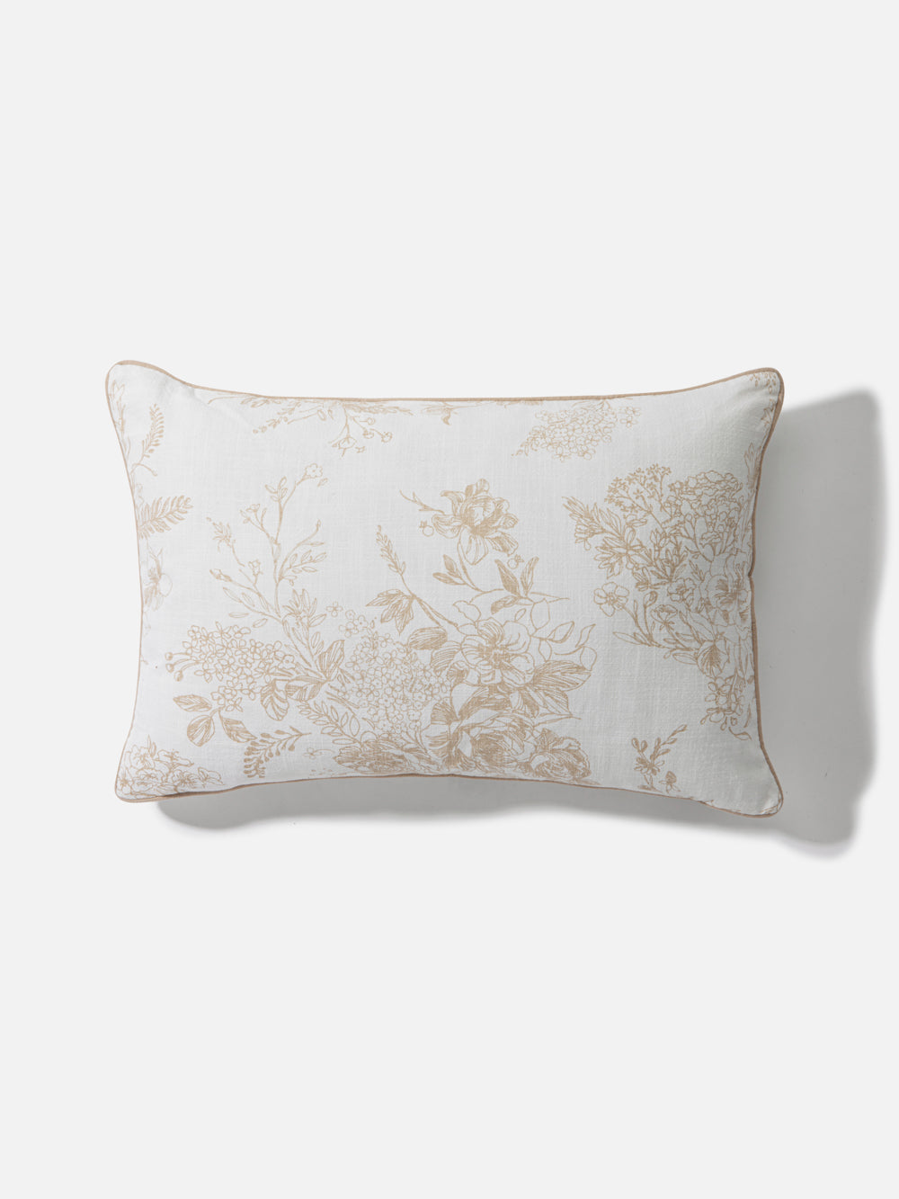 כרית נוי מלבנית בגוון שמנת עם הדפס פרחוני עדין Julien