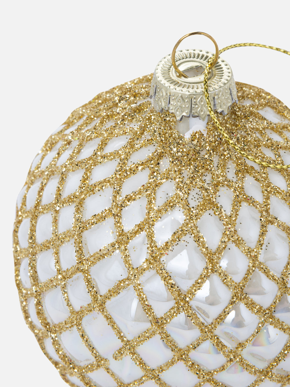 קישוט זהב לבן