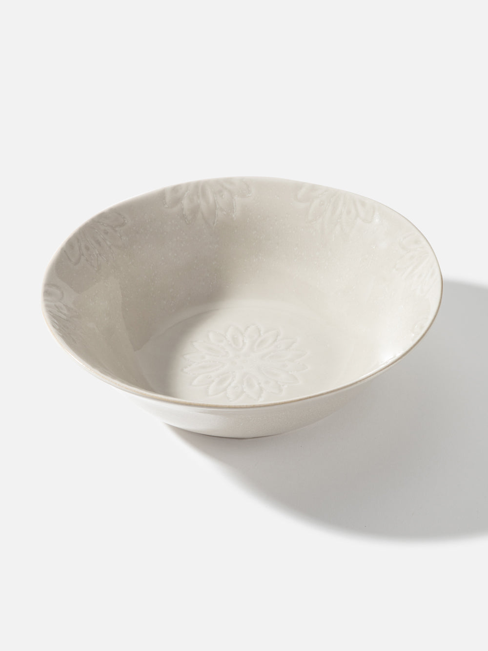 קערת הגשה 24 ס"מ מקרמיקה בגוון קרם Charm