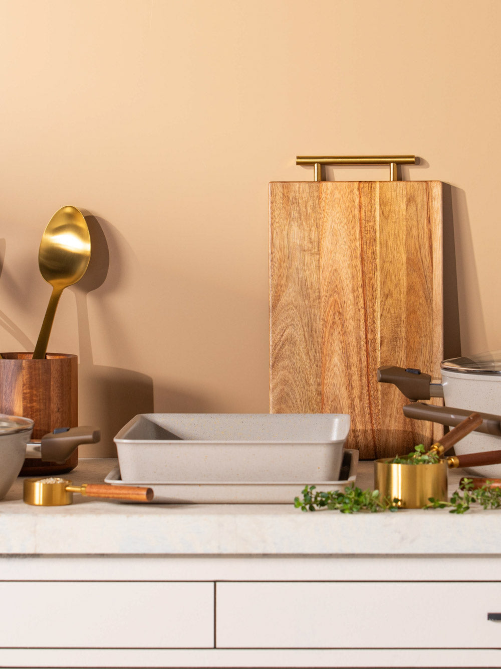 קרש חיתוך Crown