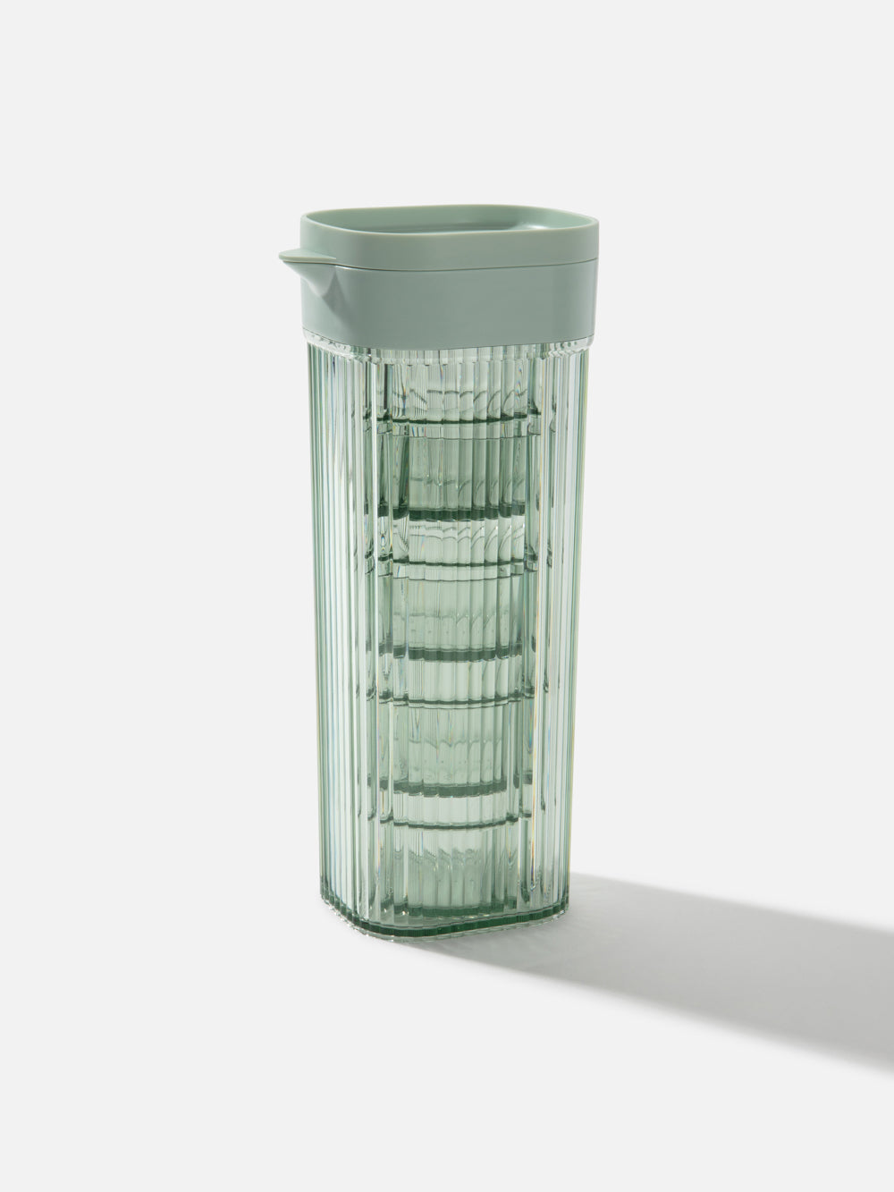 סט קנקן ו-4 כוסות מפלסטיק אידיאלי לטיולים