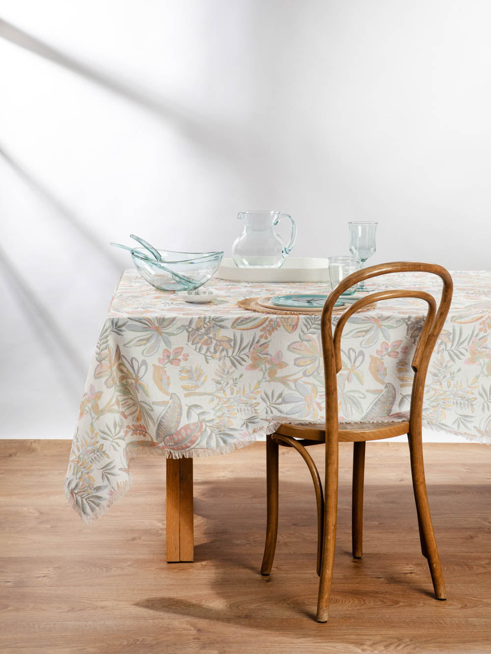 מפת שולחן מלבנית עם הדפס פרחוני Tropic