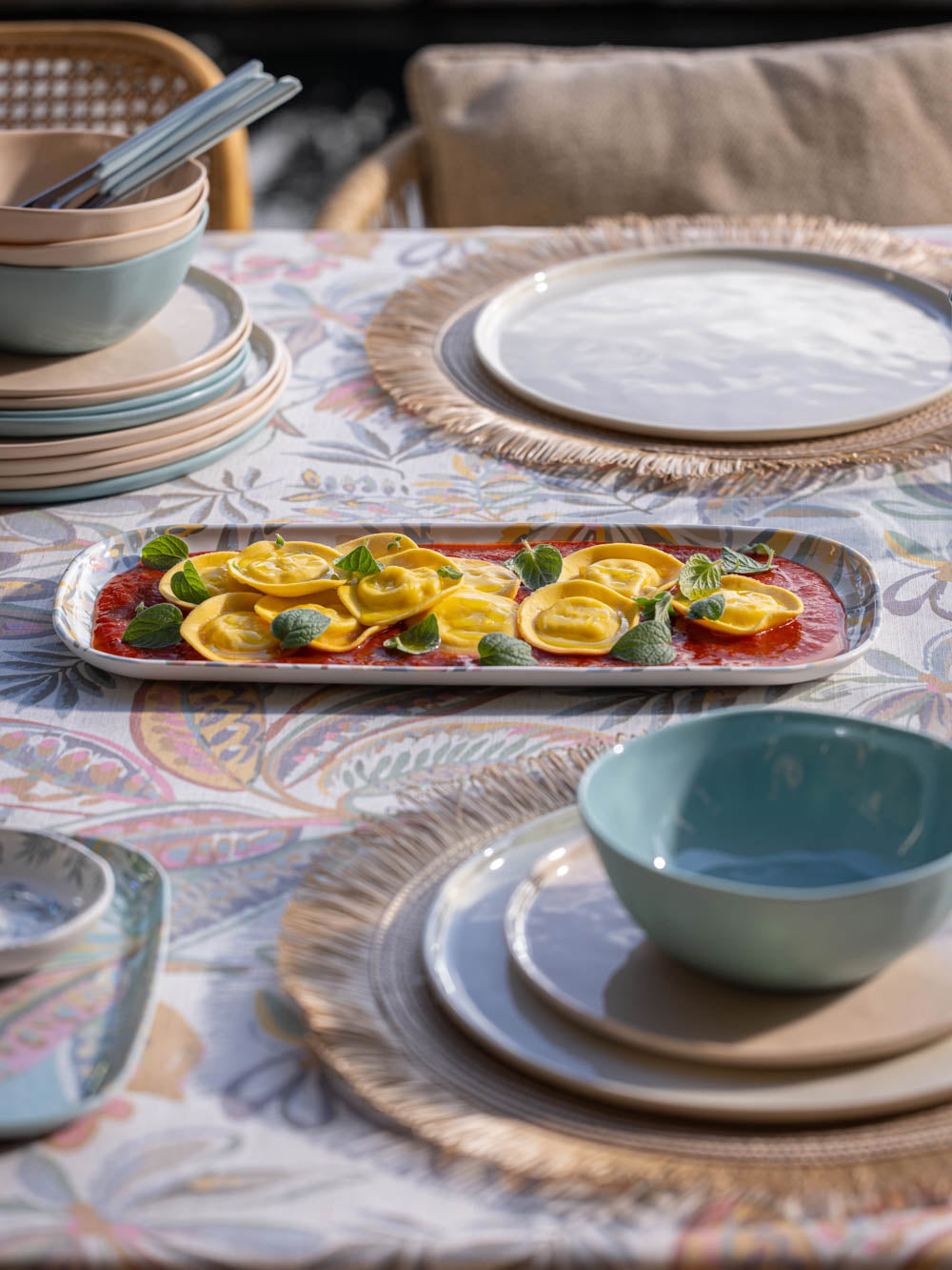 מפת שולחן מלבנית עם הדפס פרחוני Tropic