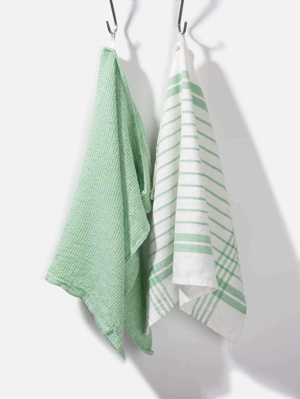 סט 2 מגבות מטבח בגווני ירוק ולבן Mindy