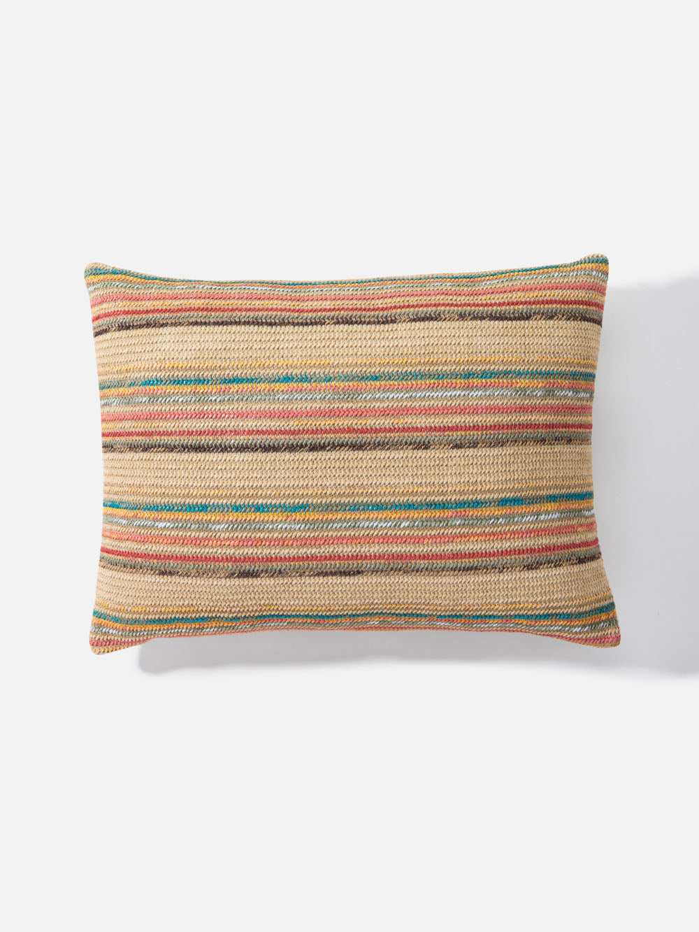 כרית נוי בעיצוב בוהו מבד סרוג Rimini