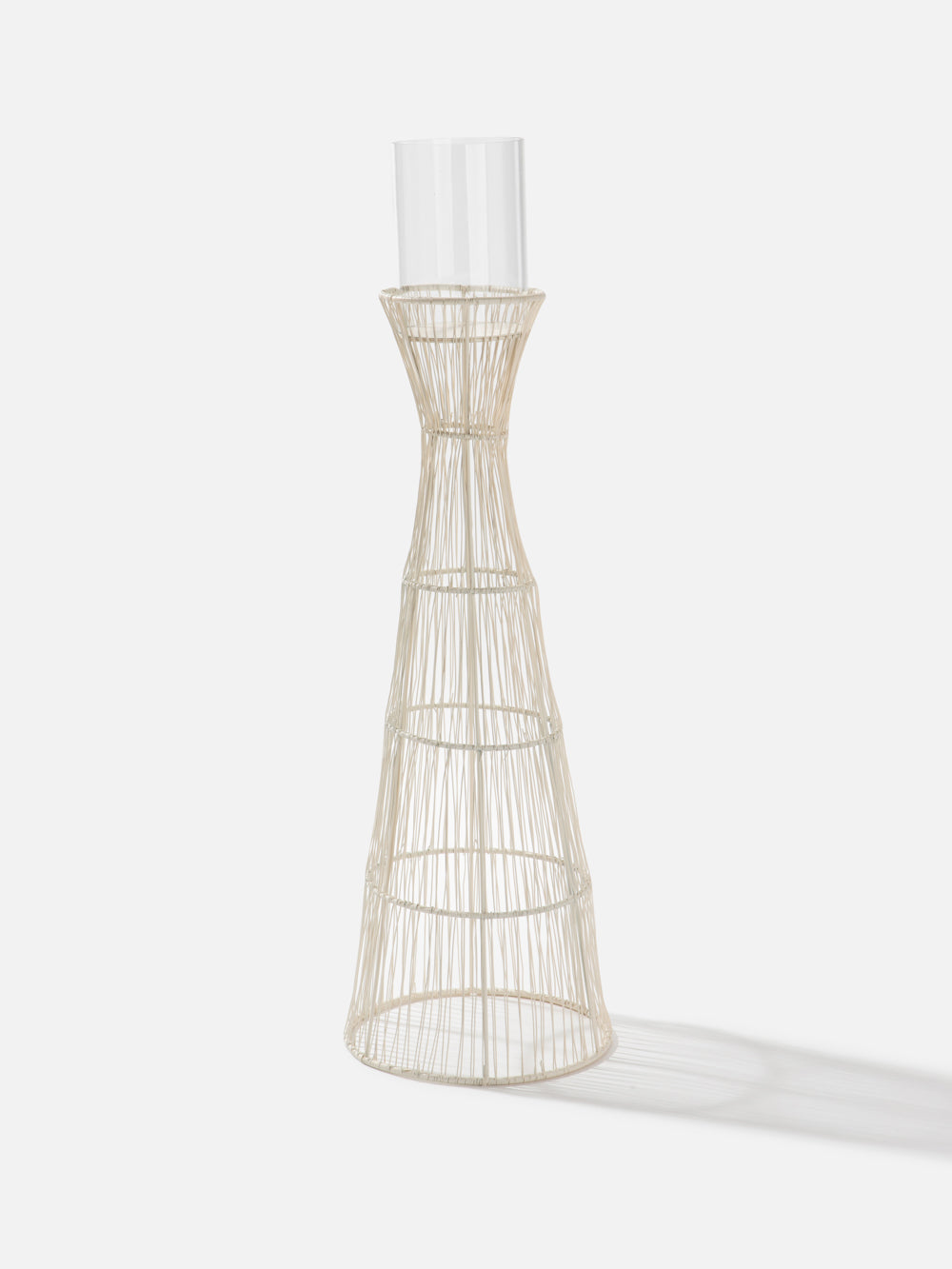 מעמד לפילר מראטן קלוע בגוון שמנת Bari