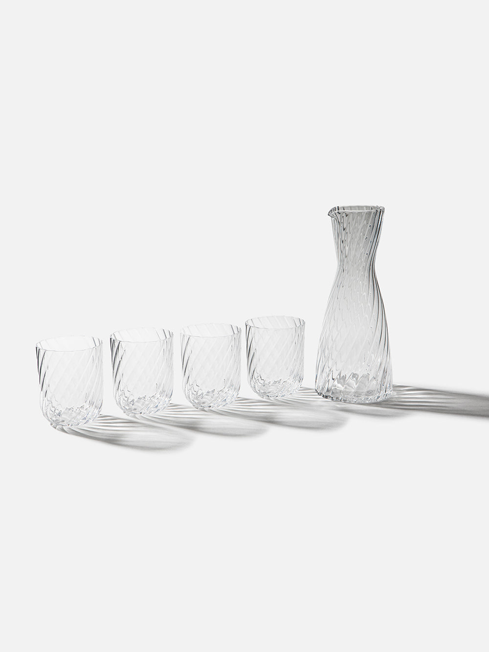 מארז קנקן ו-4 כוסות עשוי מזכוכית Coldy