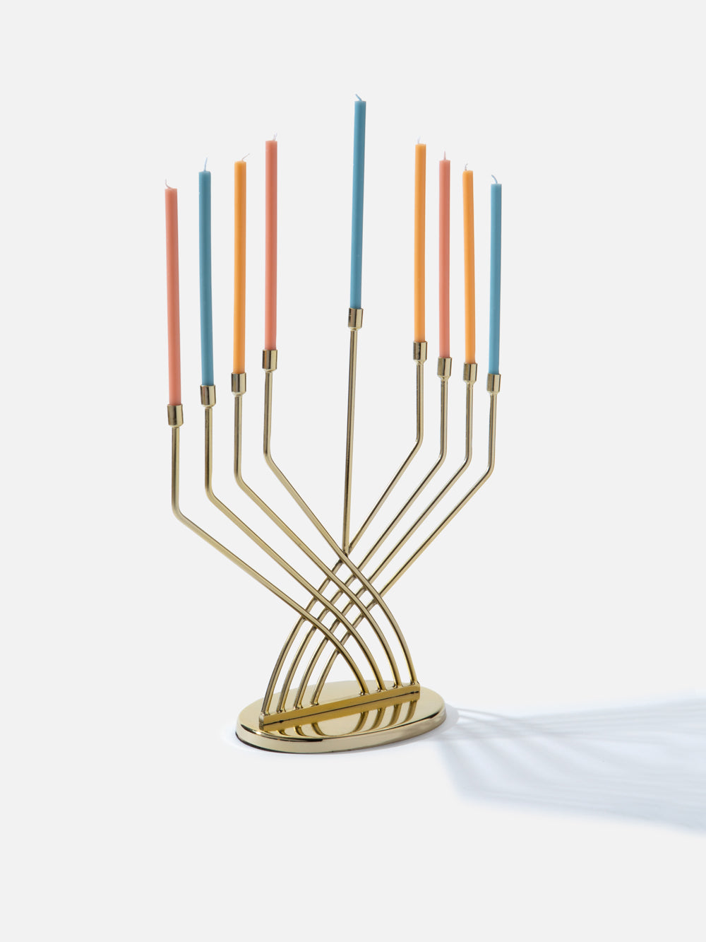 חנוכיה ממתכת בגוון זהב עם קנים מצטלבים Terra